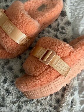 UGG Coral Fluffita Slides